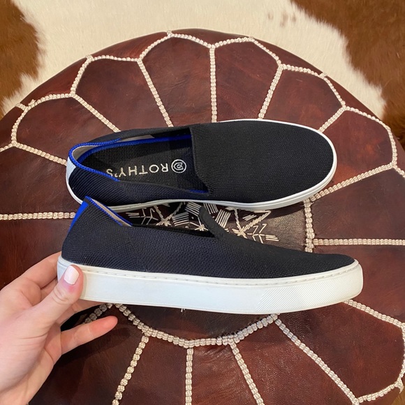 Black Rothy’s Sneaker - Picture 4 of 8